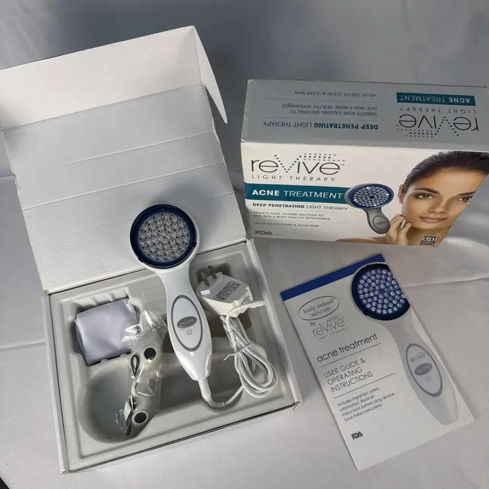 NEW! Revive Light Therapy Acne treatment Deep Penetrating Light Therapy
